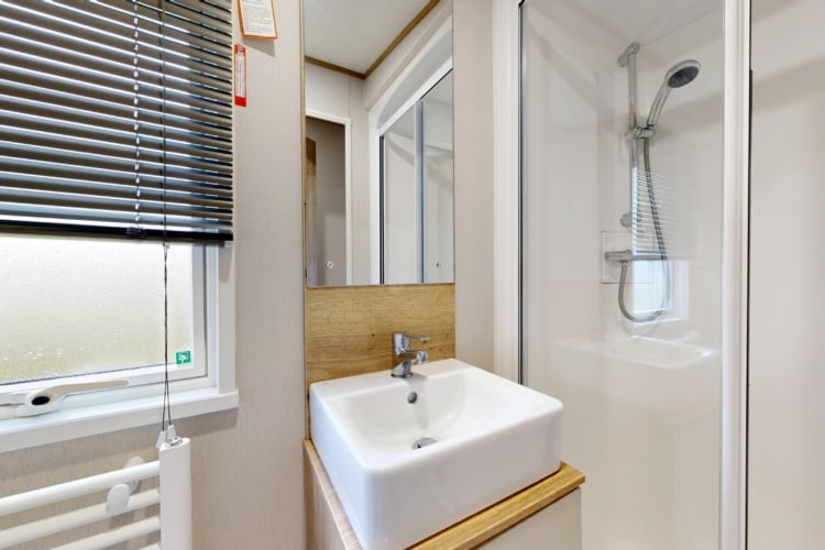 Gold Range | Self-Catering Caravans | Unity Holidays